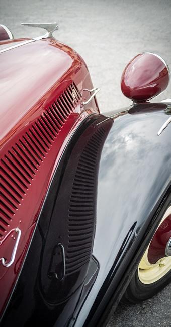 red black wheel hood 340x652